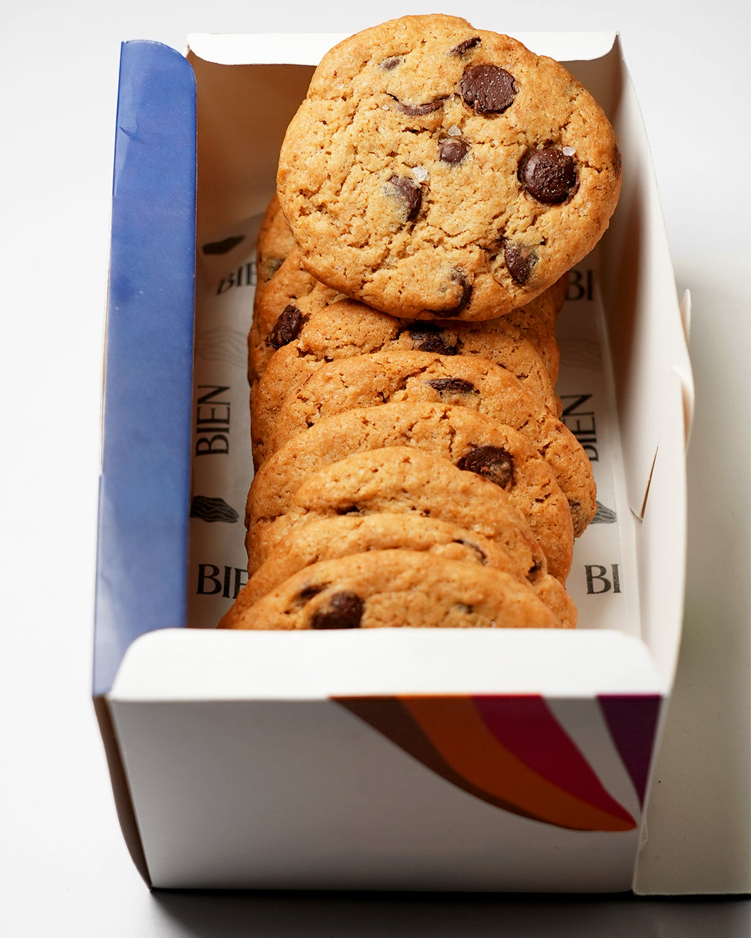 Box of 54.5% Dark Chocochip with Sea Salt Cookie (Regular)